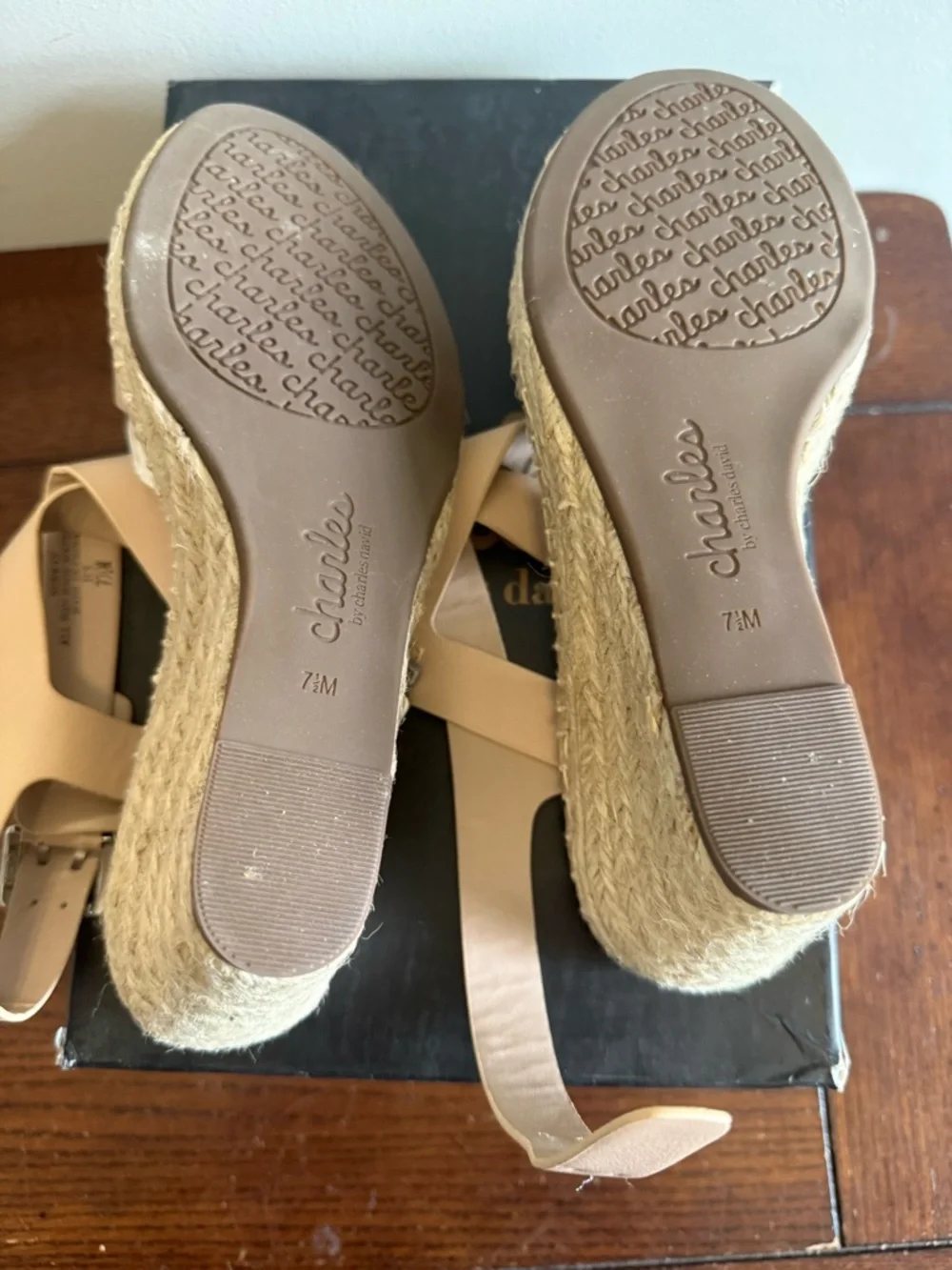 Charles‎ by Charles David Norway wedge sandals nude NEW